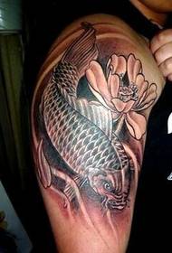 чорно-білий татуювання лотоса на кальмарах