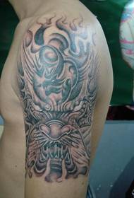braccio freddo 睚眦 tatuaggi braccio grande