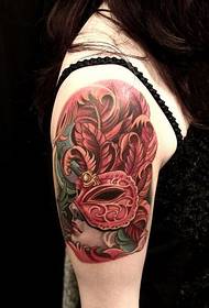 Isitayela saseYurophu saseVenetian semaski ingalo tattoo