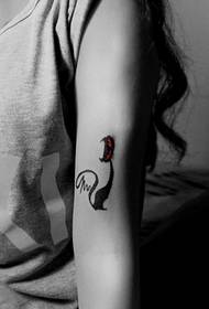 braccio ragazza nero 喵 Tatuaggio carino personalità