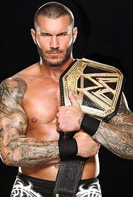 il più giovane campione del mondo dei pesi massimi WWE Randy Orton tatuaggio