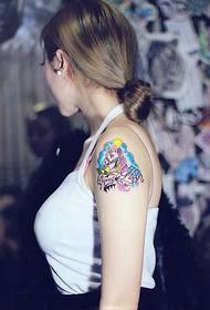 Modello di tatuaggio unicorno braccio bellezza
