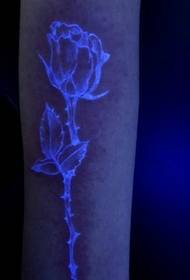 Оска, флуоресцентна шема за тетоважа со рози Дакан