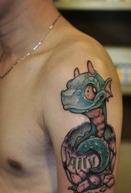 käsivarsi söpö pieni dinosaurus tatuointi malli
