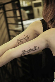 闺蜜清新英文字臂内内tattoo