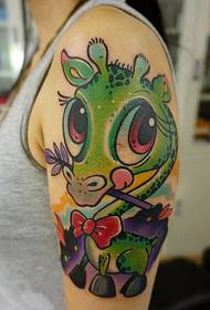 vihreä söpö hirvivarren tatuointi