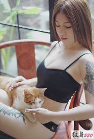 Sexy Fashion Tattoo Girl