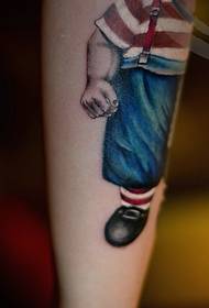 bukton sa bukton Adunay mga kapilian nga cute nga tattoo sa litrato