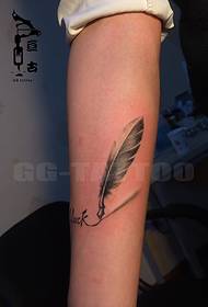 I-tattoo fashion feather tattoo
