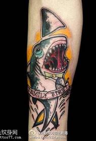Пафарбаваны малюнак татуіроўкі акулы
