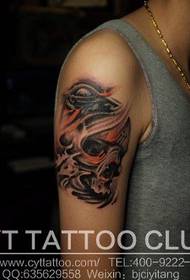 I-tattoo yengalo yabesilisa