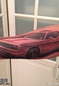 Patrón de tatuaje realista realista del coche