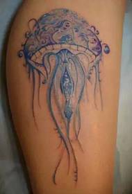 Свежая і элегантная татуіроўка медуз