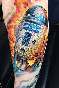 Mfano wa tattoo ya roketi kwenye mkono