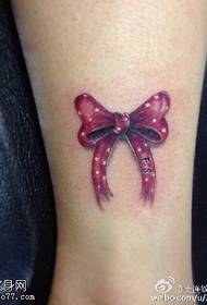 Tatouage arc simple et frais