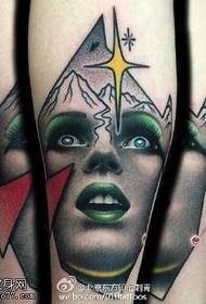 Arm sterrenhemel schoonheid tattoo patroon