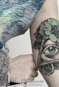 Vackert tatueringsmönster med ögon med alla ögon