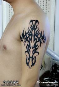 Braccio modello bohemien tatuaggio osso