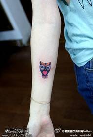 Ruvara rweArm color diki nyowani owl tattoo maitiro