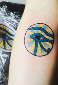 Leggendariu Horus Eye Tattoo