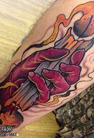 Modello di tatuaggio a candela dipinto a mano