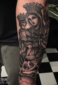 Klassinen jumalattaren tatuointikuvio
