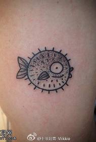 点刺的小鱼纹身图案