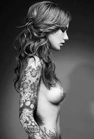 Ang tattoo sa tintasyon sa us aka fashion