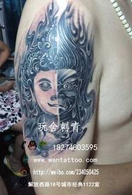 I-Dizang Bodhisattva ingalo tattoo