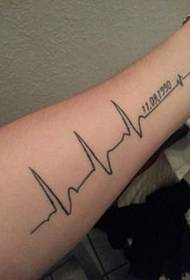 Paprasta EKG tatuiruotė