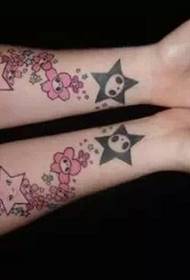 Prineste peknú súpravu ručných tetovaní ručne