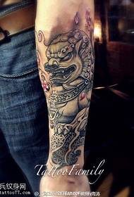 Classic atmospheric stone lion tattoo pattern