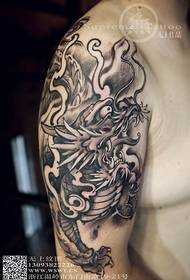 Half-brachium non tattoos pictura Kirin Qiuqiu