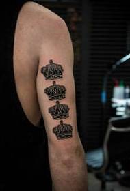 Uppfriskande Crown Tattoo Tattoo Pattern