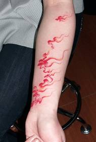 Brandende vlam totem tattoo