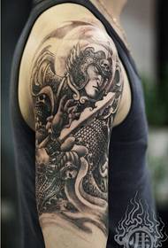 Mode arm persoonlijkheid zwart en wit Wei Tuo tattoo patroon foto