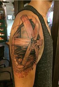 Persönlichkeit Arm Mode gut aussehende Windmühle Tattoo Muster Bild