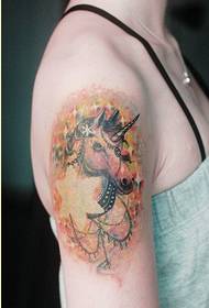 Muoti nainen käsivarsi väri yksisarvinen tatuointi malli kuva