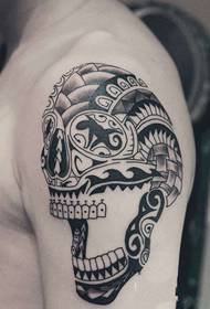 Gambar tato tengkorak total totem