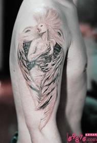 Bella immagine del tatuaggio del braccio dell'angelo custode