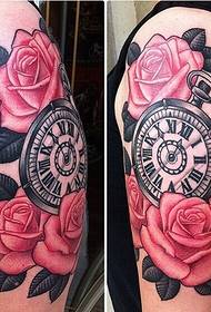 推荐一款手臂时钟玫瑰花纹身图案图片