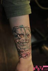 Tatuatge de braç d'home cometa valent