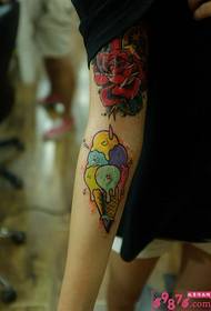 Aranyos fagylalt kar tetoválás kép