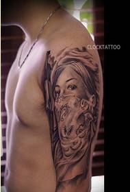 Moda masculina braço personalidade chicano menina tatuagem padrão imagem