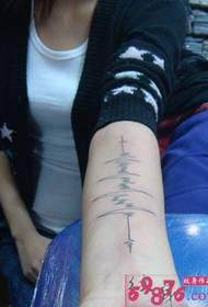 Meedchen Aarm abstrakt EKG Tattoo Bild