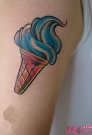 Cadro de tatuaxe brazo brazo de xeado de verán