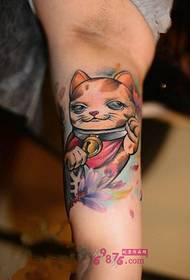 Слатка среќа мачка рака модна слика за тетоважа