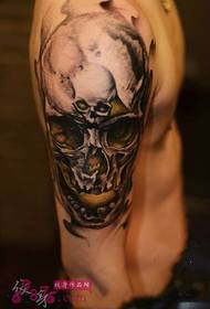 Immagini di tatuaggi retro braccio di cenere nera