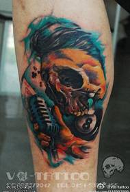 Patrón de tatuaje de calavera de colores brillantes