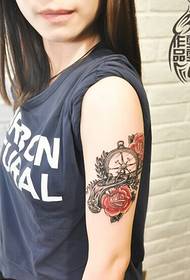 Aarm Multi-Element Kompass rose Pistoul Tattoo Aarbecht Bild